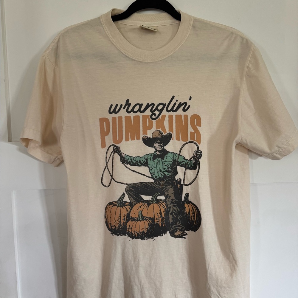 Comfort Colors Cream Cowboy Graphic Tee